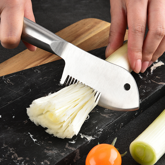 Today's Flash Sale⚡ 61% OFF🔪Stainless Steel Multi-Purpose Julienne Peeler