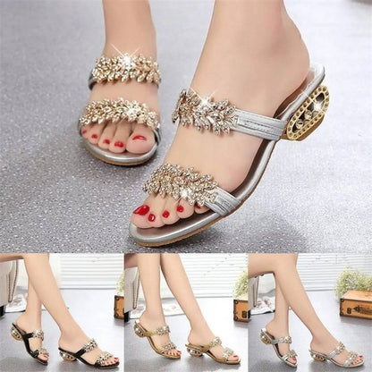 📢📢50% OFF!!⏰6Stylish Women's Sandals – Flat Heel with Rhinestone & Metal Embellishments 👡 Ideal for Summer & Daily Wear